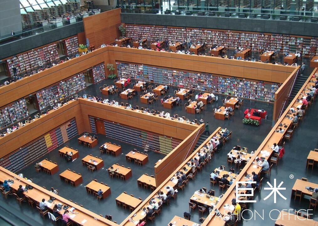 學校課桌