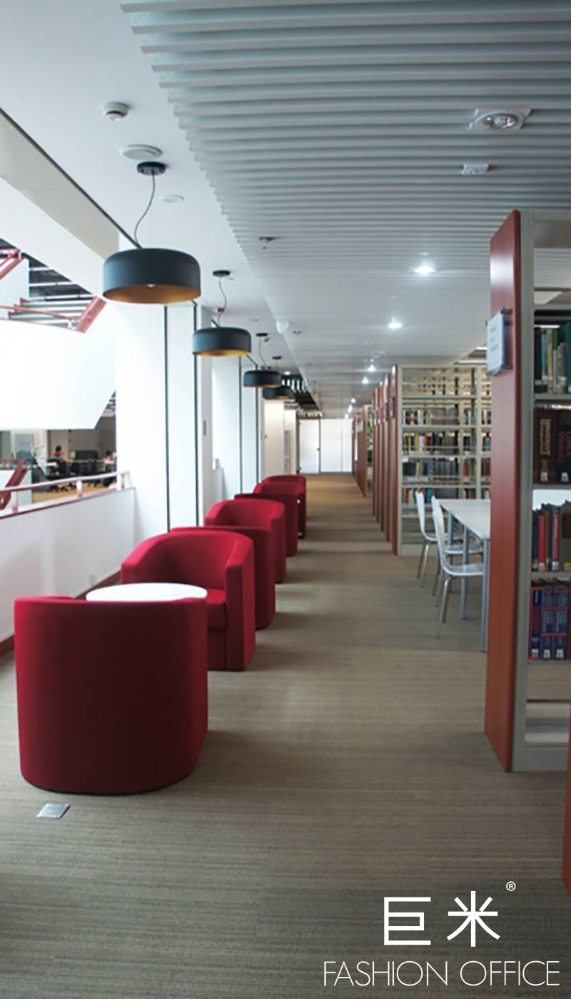 學校圖書館 學校圖書館